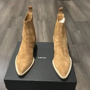 AMIRI CHELSEA CREPE SOLE BOOT. WORE ONE TIME AMIRI | Shoes | Amiri Chelsea Crepe Sole Boot Wore One Time  main image 2